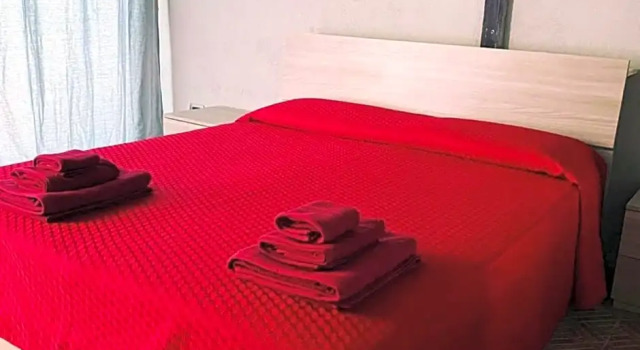 LA SIESTA, Забронировать Отель «постель и завтрак» Отели Синнаи с парковкой, Парковка