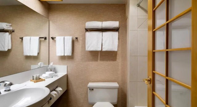 Номер Standard Inn at Laurel Point