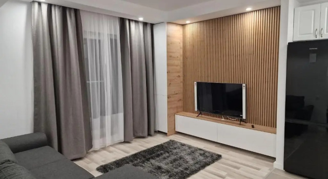 Golden Cosmopolis, Rezerwuj Hotel Hotele w Ilfov z parkingiem, Parking