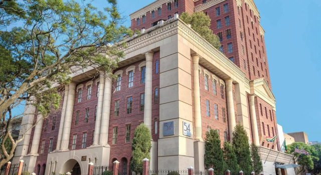 54 on Bath, Johannesburg Rosebank, Забронировать Отель Отели Йоханнесбург с бассейном, рядом с Gautrain Rosebank Station, Бассейн
