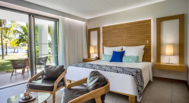Paradis Beachcomber Golf Resort & Spa