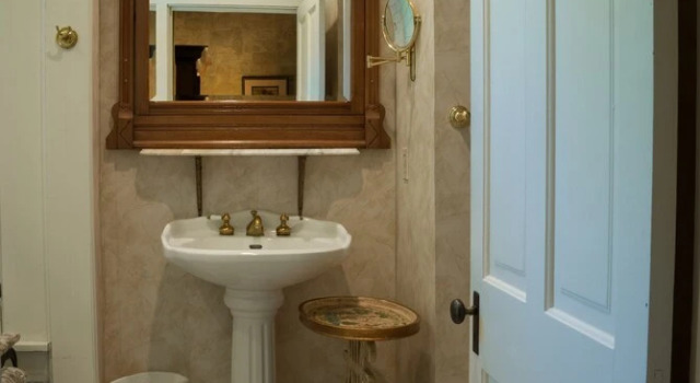 Люкс Courthouse Inn Bed and Breakfast