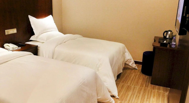 Shenzhen Pollman Hotel, Rezerwuj Hotel Hotele w Shenzhen z parkingiem, Parking
