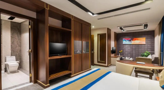 Полулюкс Al Malqa Elite Hotel