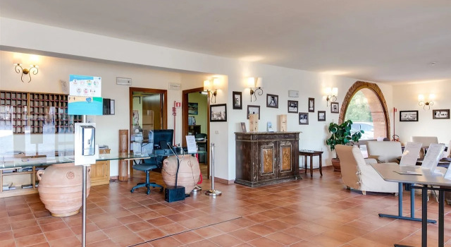 Borgo Magliano Resort, Забронировать Курортный отель Отели Мальяно-ин-Тосканы с бассейном, Бассейн