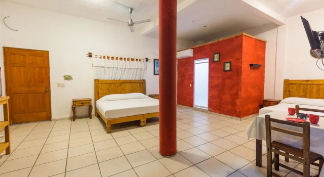 Номер Superior Traditional Sierra Leon Oceanfront Rooms