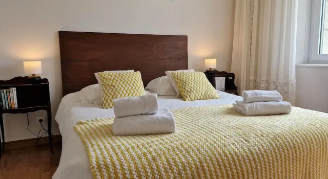 Beautiful Family Holiday Home in Diben, Plougasnou