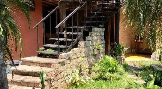 Pousada Raio de Sol Maresias, Забронировать Гостевой дом Отели Маресиас с парковкой, рядом с Morocco, Парковка