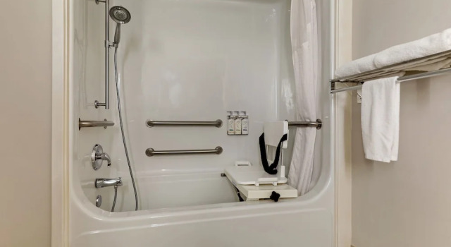 Двухместный люкс Holiday Inn Express Campbellsville by IHG
