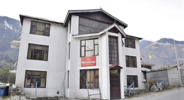 Hotel Him Shakti by OYO Rooms