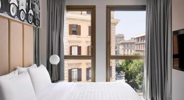 Трёхместный номер Deluxe Le Meridien Visconti Rome