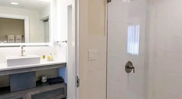 Четырёхместный люкс с 2 комнатами Homewood Suites by Hilton Palm Beach Gardens