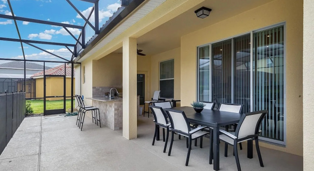 Коттедж с 5 комнатами Davenport Homes in Solterra Rst by ADR