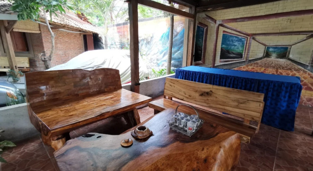 Bakungan Family Homestay by OYO Rooms
