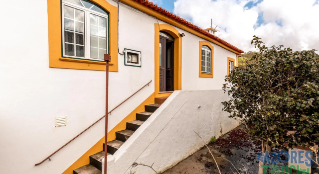House Rebelo, Rezerwuj Hotel Angra do Heroísmo Terceira