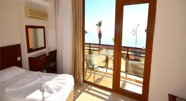 Двухместный номер Standard с балконом и с видом на окрестности Orion Beach Hotel