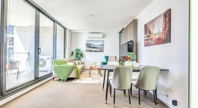 StayAU Newly Leisure 2BR Modern CBD Apt, Забронировать Апартаменты/квартира Мельбурн Melbourne Region, рядом с Пристань для яхт «Е»