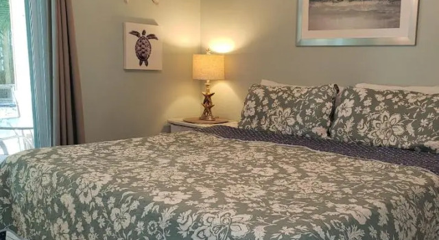 Five Palms Suite 108 - Daily - Weekly - Monthly, Забронировать Отель Отели Клируотер-Бич с парковкой, Парковка