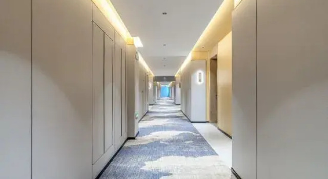 Starway Hotel Urumqi Midong Wuyue Plaza, Book Hotel Hotels in Xinjiang with Parking, Parking