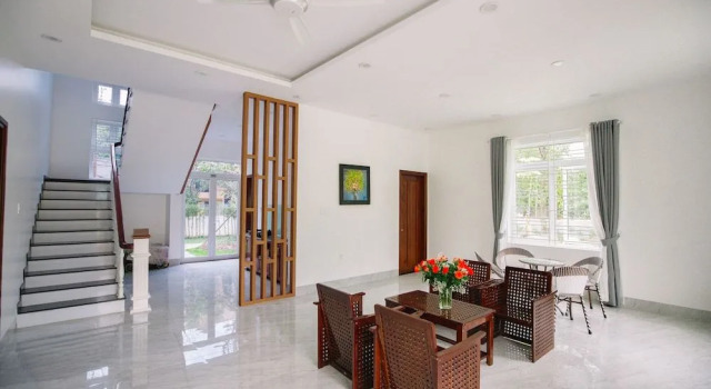 Van's Serene Garden Homestay, Забронировать Гостевой дом Гостевые дома Хюэ, рядом с Ngu Phung, Гостевой дом