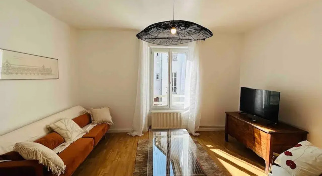 La Suite Gambetta Centre-ville Cath Drale, Rezerwuj Hotel Reims Champagne