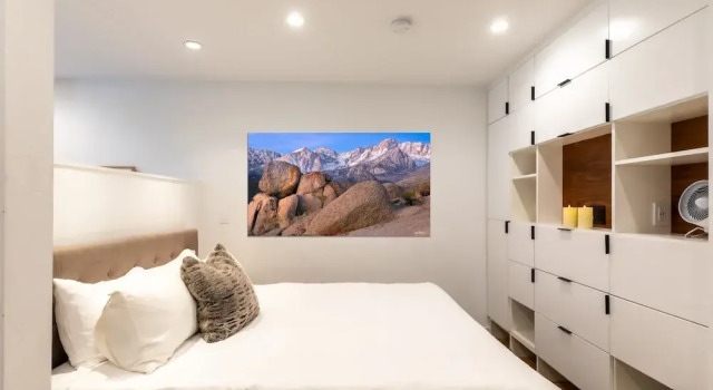 Modern Hotel-Style Studio - Timber Creek Lodge #210 by RedAwning