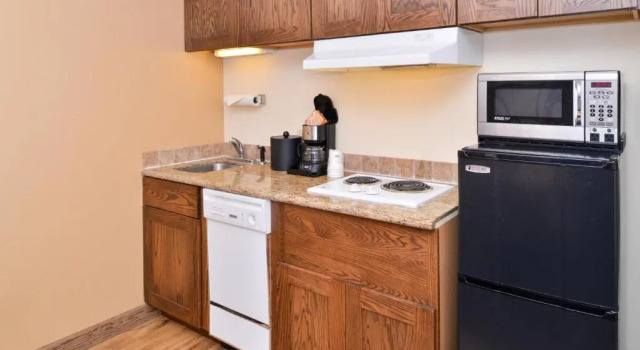 Четырёхместный люкс Best Western Plus Sidney Lodge