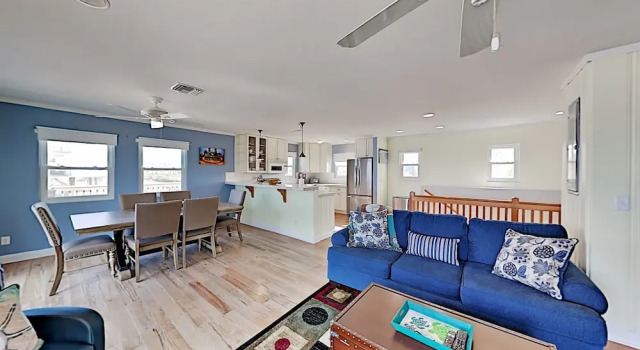 Hercules By The Sea W/ Expansive Deck & Patio 4 Bedroom Home, Забронировать Дом для отпуска Коттеджи Saint Augustine Area, Коттедж