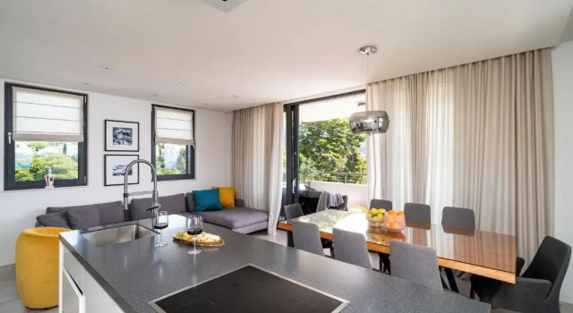 Апартаменты Luxury с 3 комнатами с видом на море Saint Blaise Luxury Suite