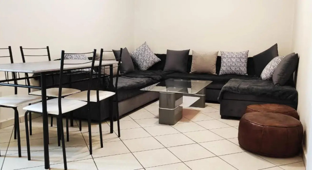 Bright whole apartment 500 meters from the center, Забронировать Апартаменты/квартира Марракеш Марракеш-Тенсифт-Эль-Хауз