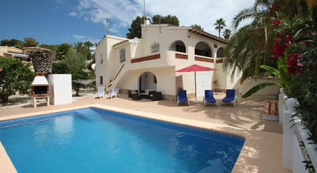 Вилла Miquel - pretty holiday property with garden and private pool in Moraira