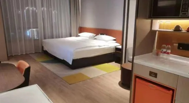 Двухместный люкс Home2 Suites By Hilton Puning