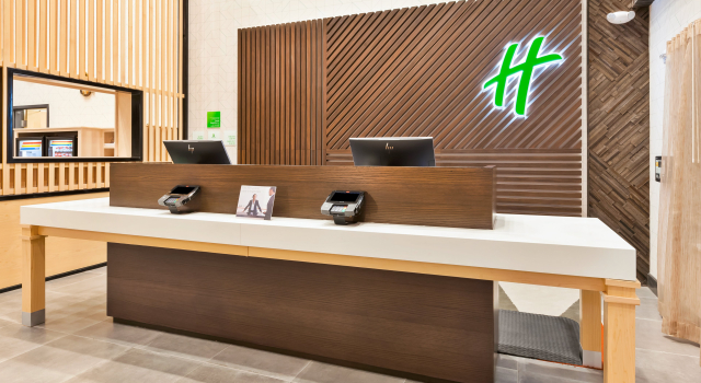 Holiday Inn & Suites Toledo Southwest - Perrysburg by IHG, Rezerwuj Hotel Hotele 3-gwiazdkowe w Ohio, 3*