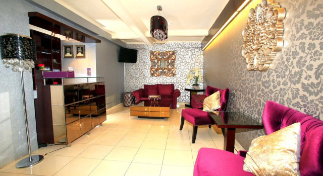 RedDoorz Plus @ Karet Setiabudi