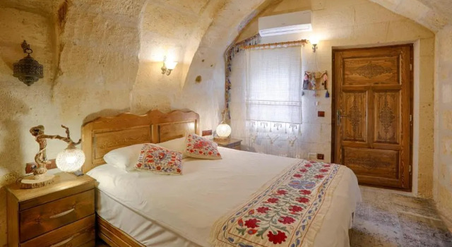 Номер Standard Tulip Cave Suites