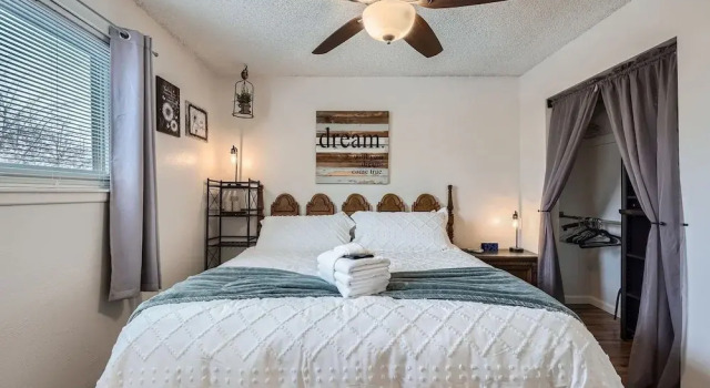 Коттедж Ingalls Circle 3 Bedroom Home