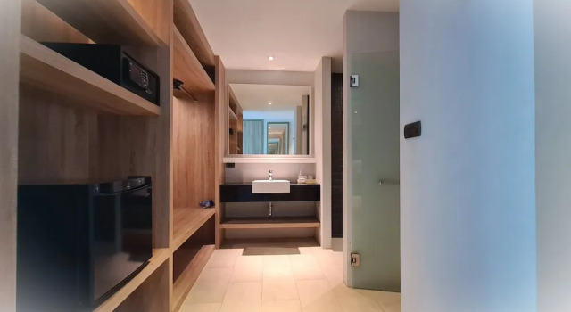 Номер Deluxe с балконом и с видом на бассейн Moonlight Bay Resort