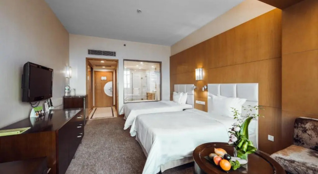 Четырёхместный номер Executive Holiday Inn Changzhou Wujin by IHG