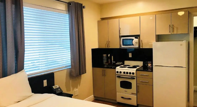 Студия Caribbean Resort Suites
