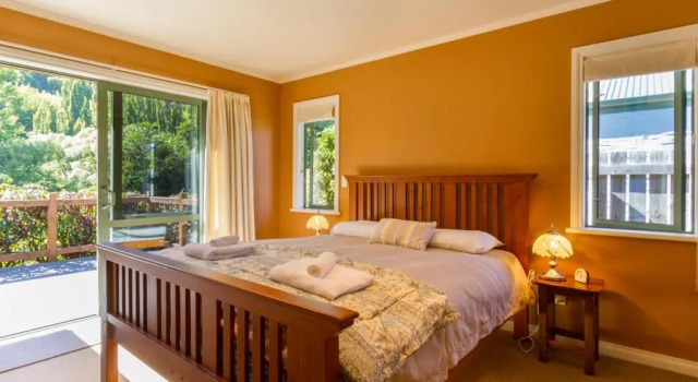 Sawmillers Retreat - Arrowtown Holiday Home, Забронировать Отель Арроутаун 