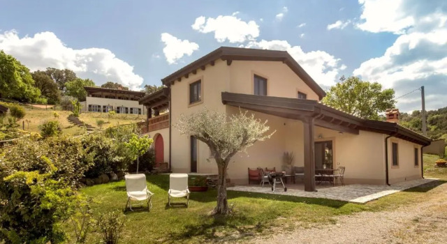 Апартаменты с 3 комнатами Poggio La Croce