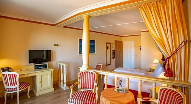 Полулюкс Hotel Schloss Rheinfels