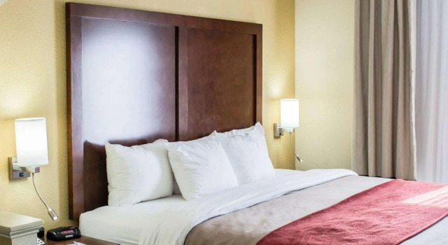 Двухместный люкс Comfort Inn Garner Clayton I-40