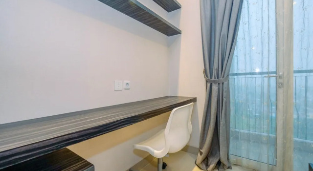 Warm and Cozy Studio at The Oasis Apartment