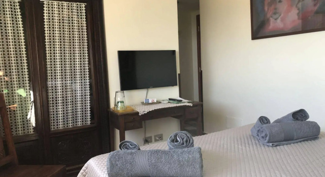 B&B Casamiranapoli, Забронировать Отель «постель и завтрак» Кьяйя Неаполь, рядом с Mergellina Metro Station