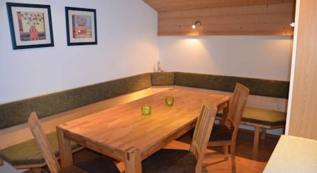 Landhaus Falch, Prenota Casa vacanze Hotel a Tirolo con parcheggio, Parcheggio
