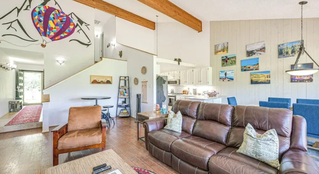 Апартаменты Colorful Condo in Pagosa Springs w/ Patio!