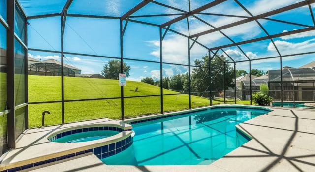 Villa 2740 Lido Key Emerald Island, Book Villa Hoteller i Four Corners med pool, Swimmingpool