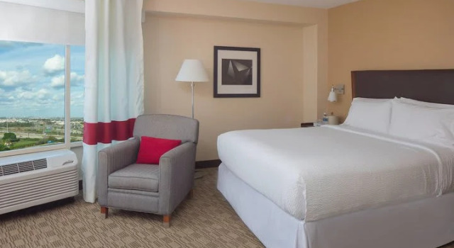 Номер Standard Four Points by Sheraton Orlando International Drive