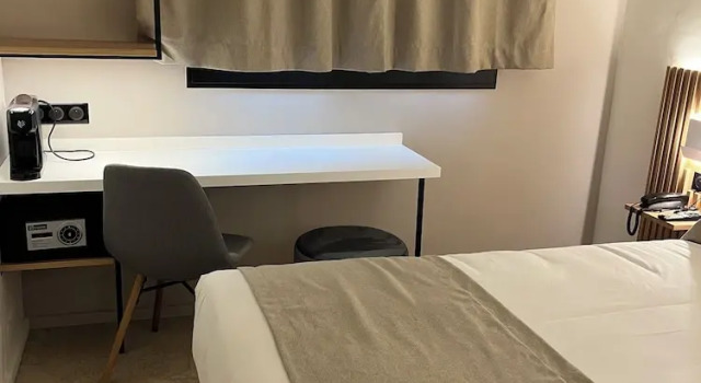 Семейный номер Standard Hôtel Le Relais des Brasseurs - Aubagne